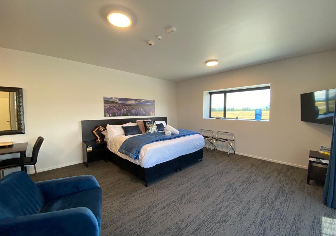 טוויזל Sky Suites - Lake Pukaki, Mount Cook מראה חיצוני תמונה