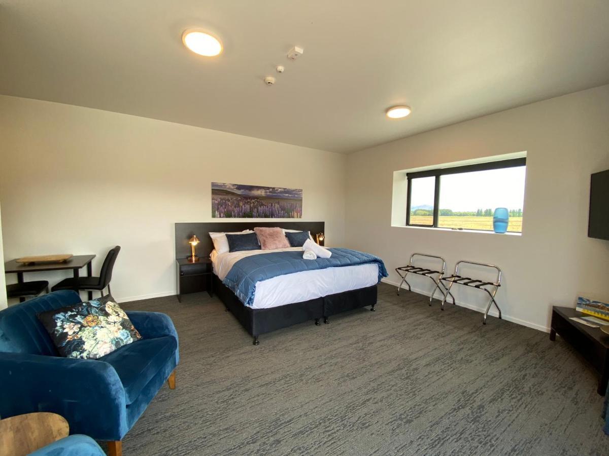 טוויזל Sky Suites - Lake Pukaki, Mount Cook מראה חיצוני תמונה